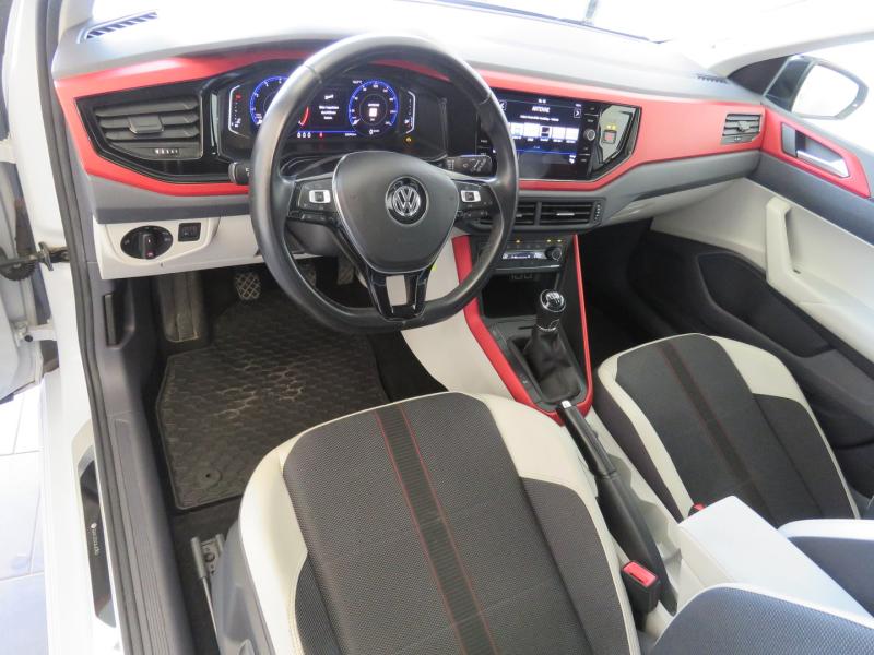 VW Polo beats TSI