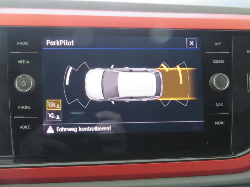VW Polo beats TSI