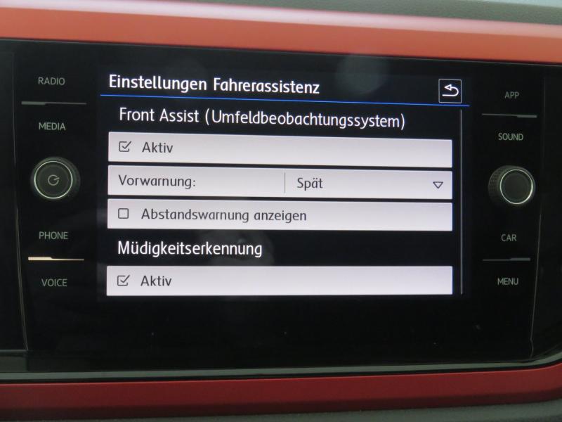 VW Polo beats TSI