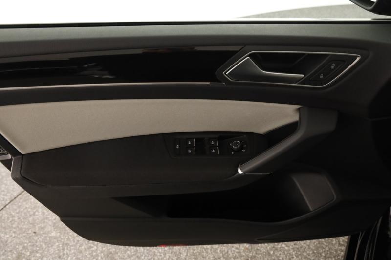 VW Touran Highline TDI DSG