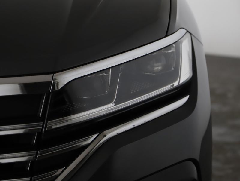 VW Touareg R-Line TDI 4MOTION