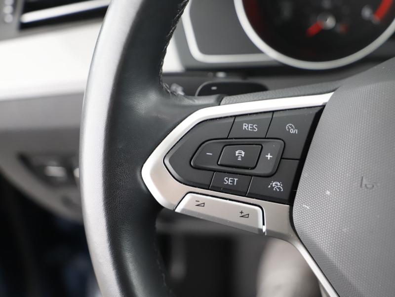 VW Passat Variant Business TDI DSG