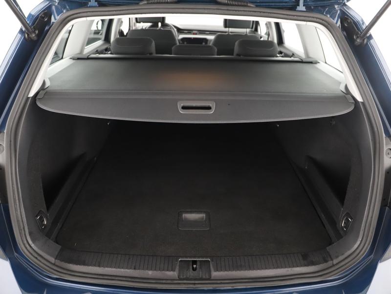 VW Passat Variant Business TDI DSG