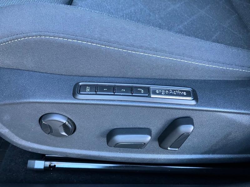 VW Golf Variant Life TDI DSG