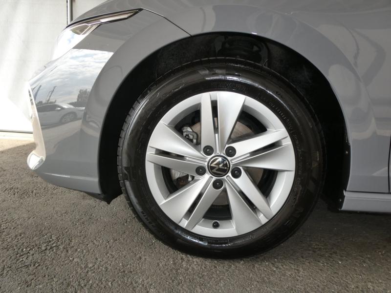VW Golf Life TSI