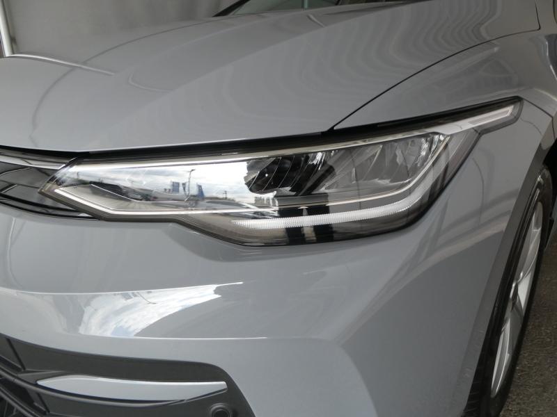 VW Golf Life TSI