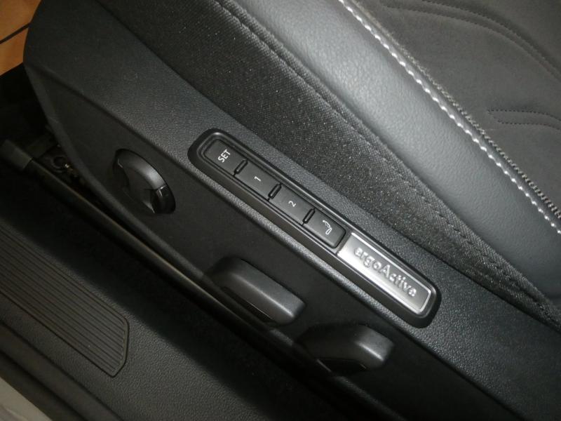 VW Golf Life TSI