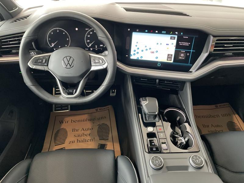VW Touareg R-Line TDI 4MOTION