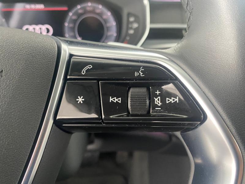 Audi A8  60 TFSI e quattro Lang