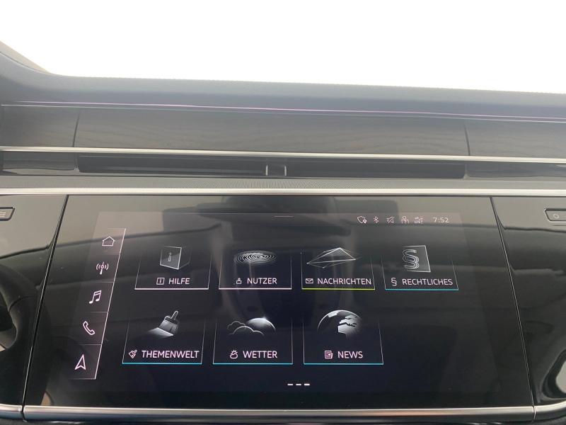 Audi A8  60 TFSI e quattro Lang