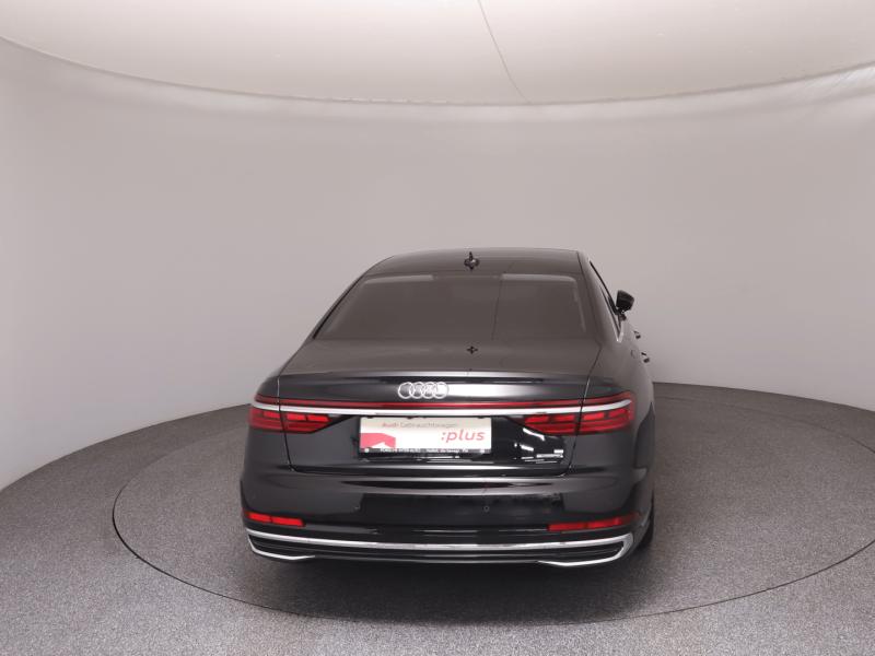 Audi A8  60 TFSI e quattro Lang