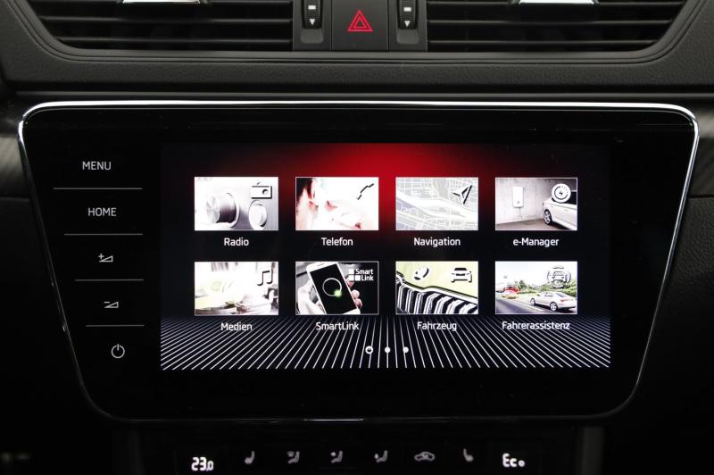 Škoda SUPERB Combi iV SPORTLINE DSG