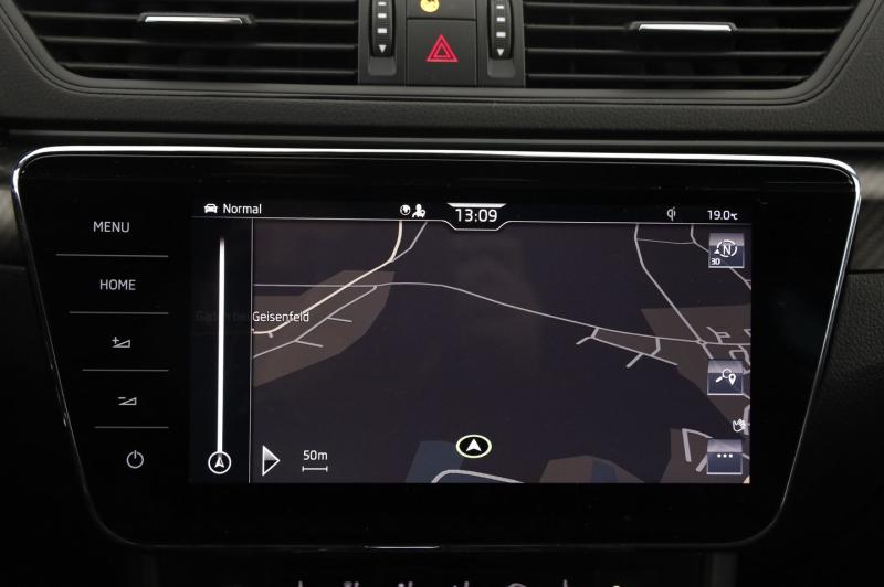 Škoda SUPERB Combi iV SPORTLINE DSG