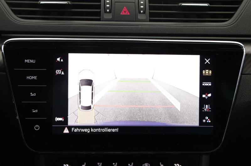 Škoda SUPERB Combi iV SPORTLINE DSG