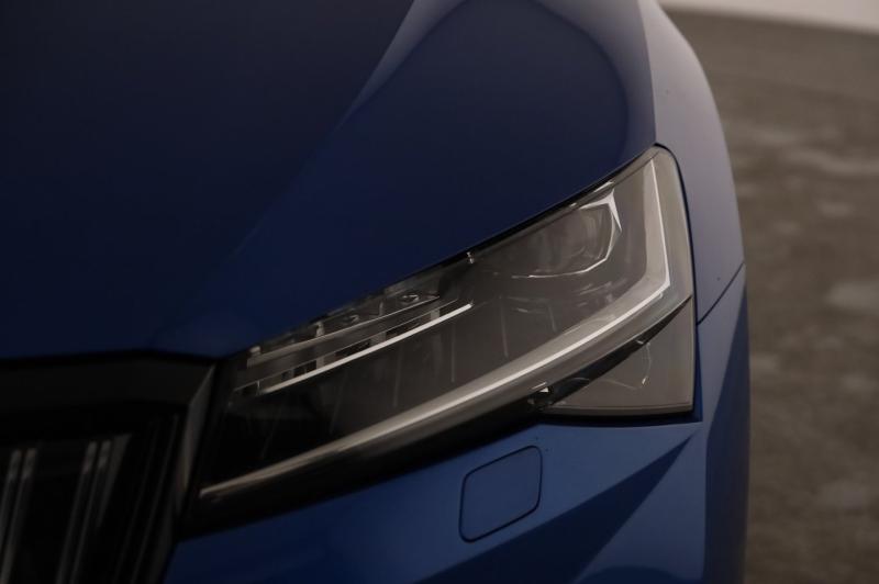 Škoda SUPERB Combi iV SPORTLINE DSG