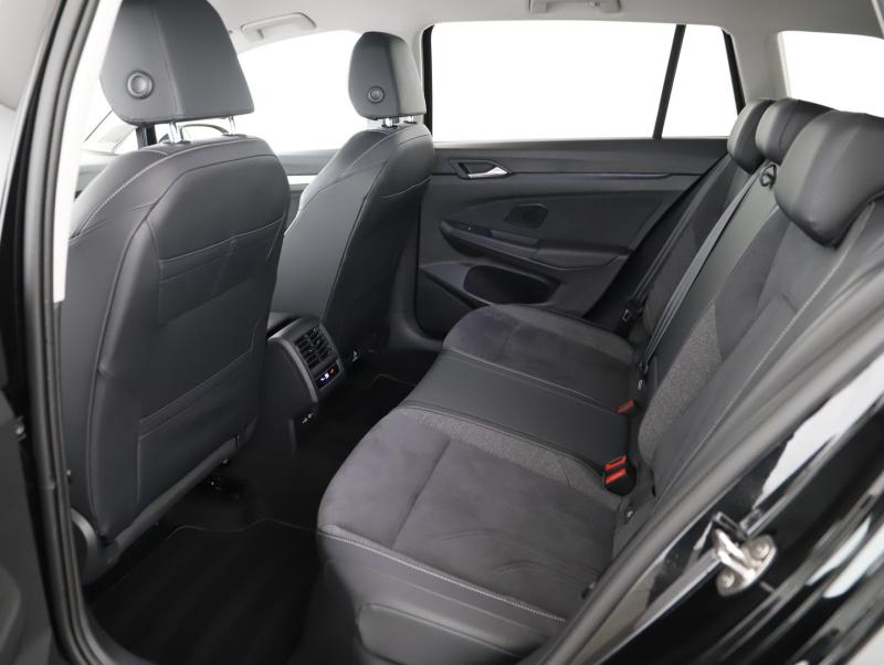VW Golf Variant Life TSI