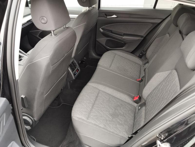 VW Golf Life TSI