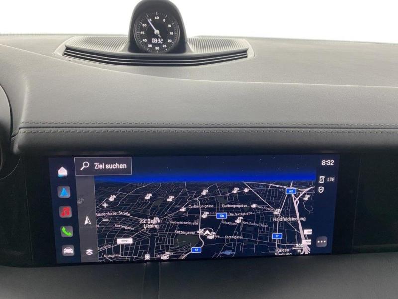 Porsche Taycan Turbo