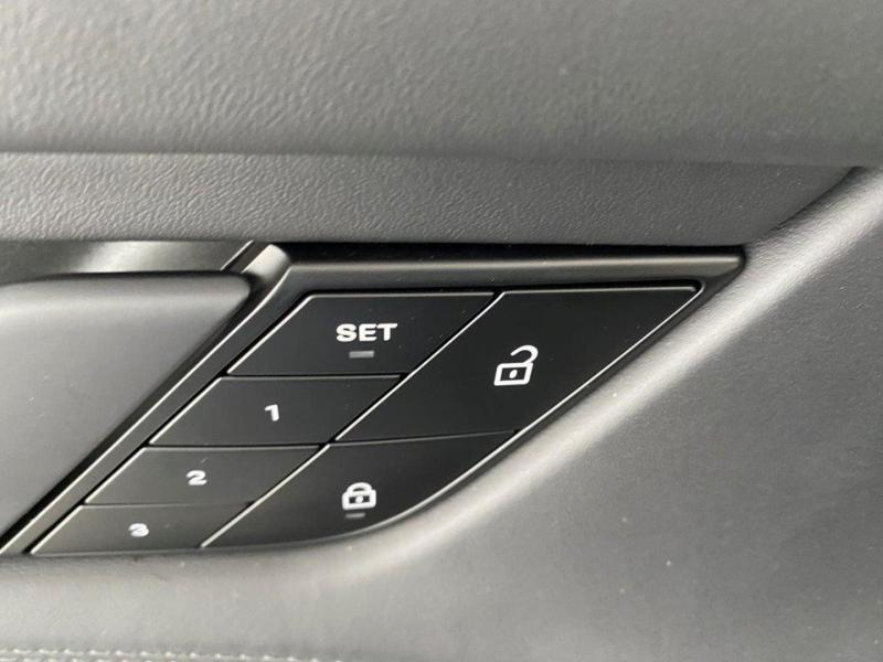 Porsche Taycan Turbo