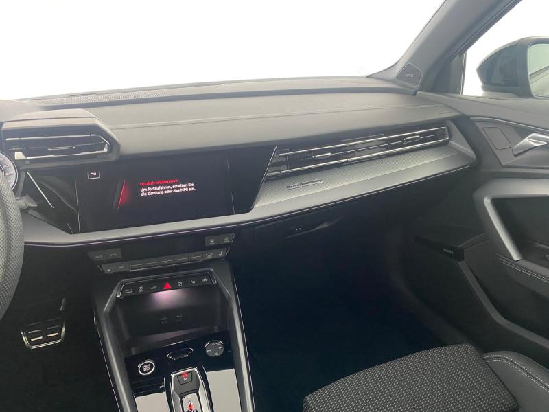 Audi A3 Sportback 45 TFSI e S line