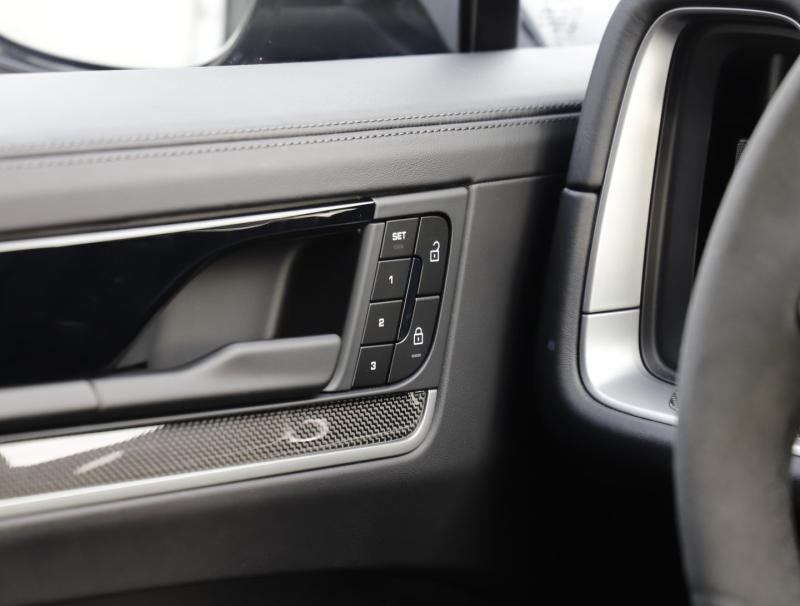 Porsche Cayenne S E-Hybrid