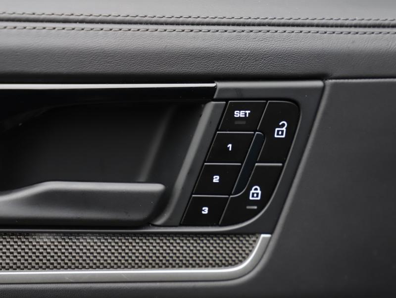 Porsche Cayenne S E-Hybrid