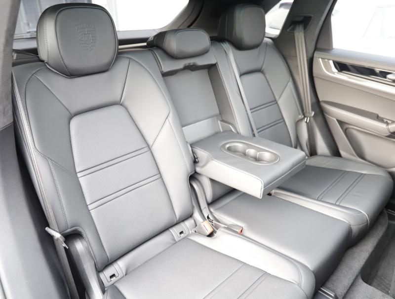 Porsche Cayenne S E-Hybrid