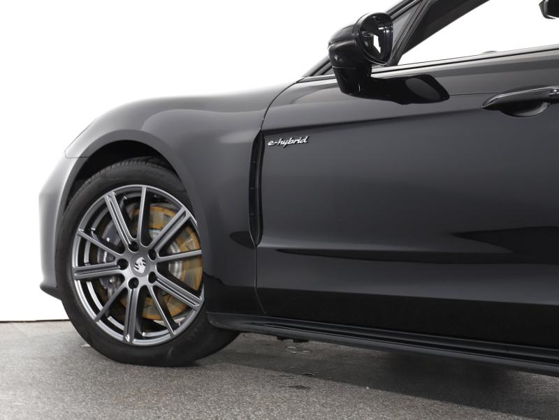 Porsche Panamera 4 E-Hybrid