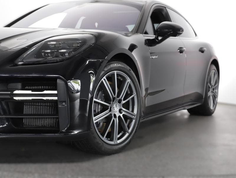 Porsche Panamera 4 E-Hybrid