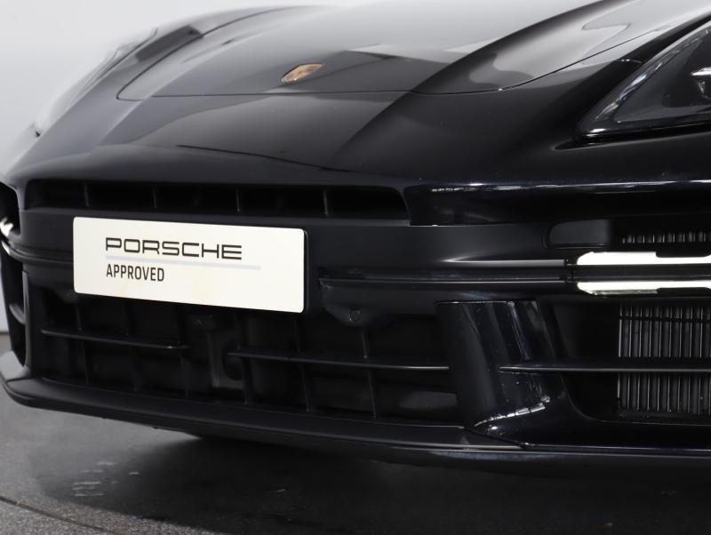 Porsche Panamera 4 E-Hybrid