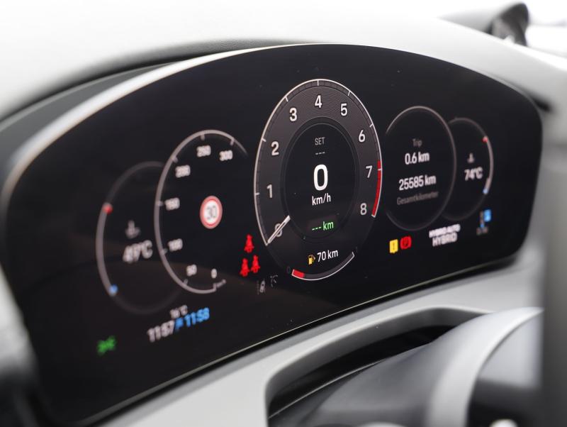 Porsche Panamera 4 E-Hybrid