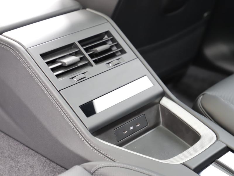 Porsche Panamera 4 E-Hybrid