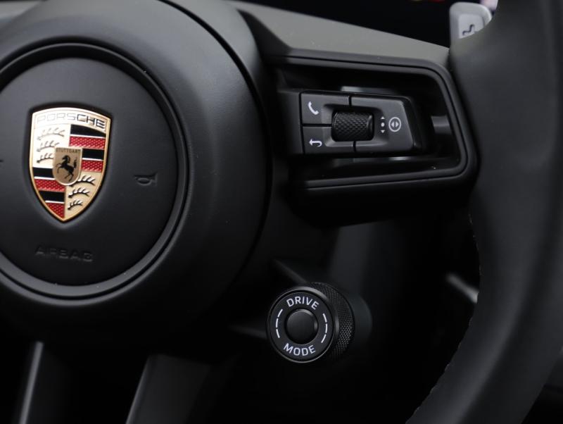 Porsche Panamera 4 E-Hybrid