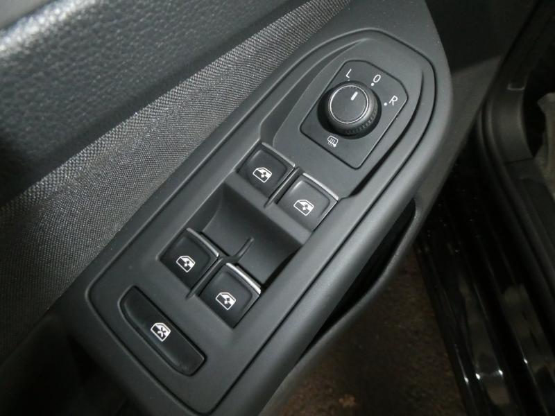 VW Golf Life TSI