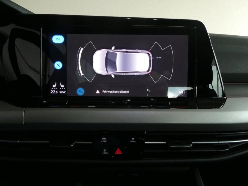 VW Golf Life TSI