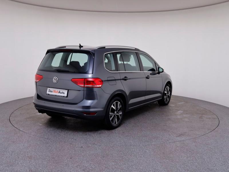 VW Touran Highline TDI DSG