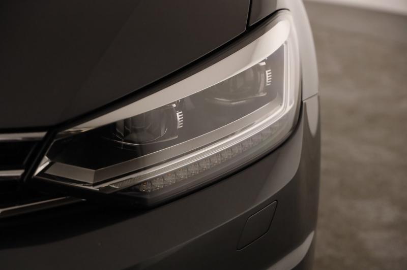 VW Touran Highline TDI DSG