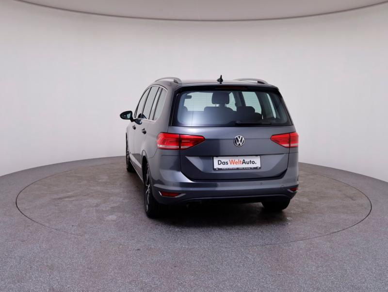 VW Touran Highline TDI DSG