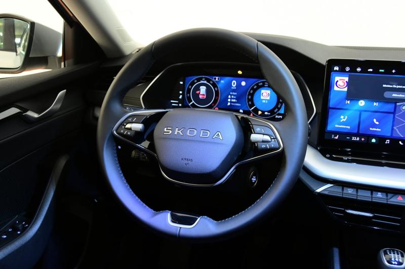 Škoda Octavia Combi Selection TSI