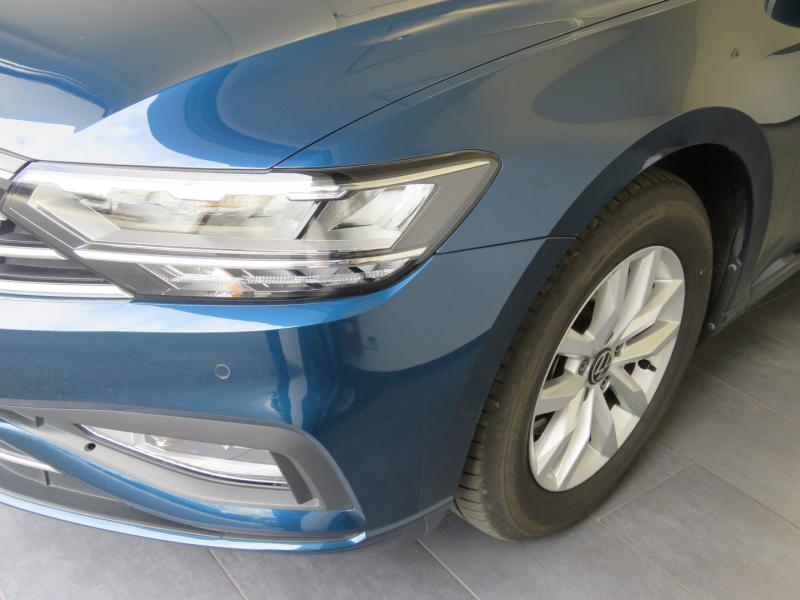 VW Passat Variant Business TDI DSG