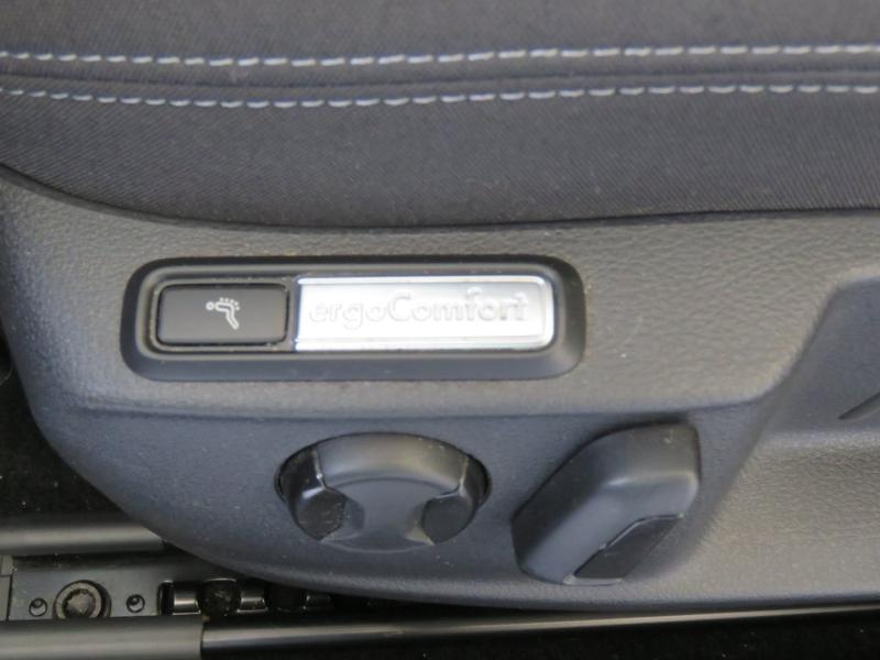 VW Passat Variant Business TDI DSG