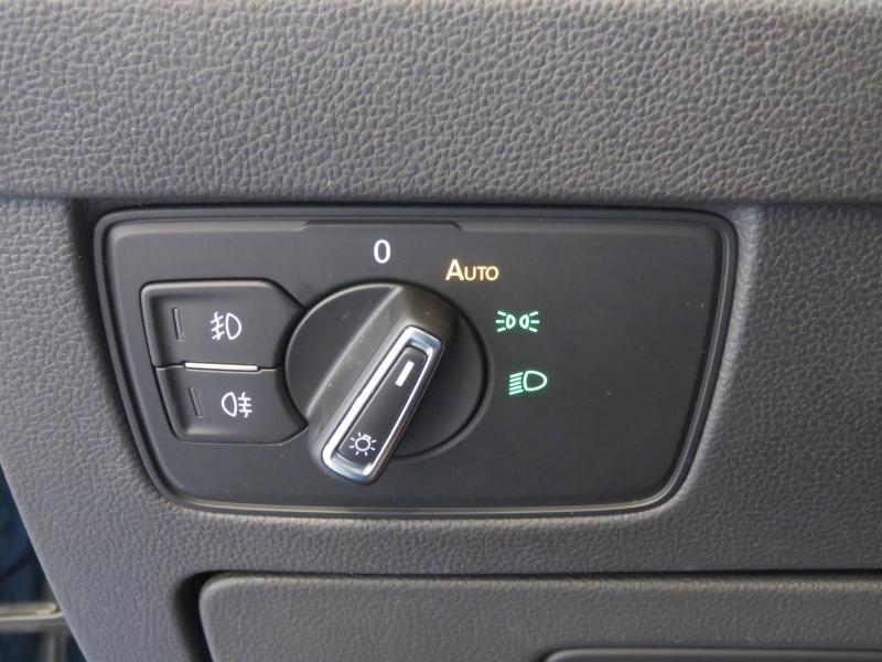 VW Passat Variant Business TDI DSG