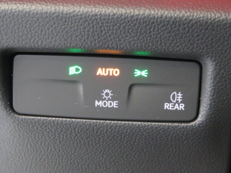 VW Passat Variant Business eHybrid 150kW