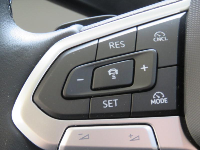 VW Passat Variant Business eHybrid 150kW