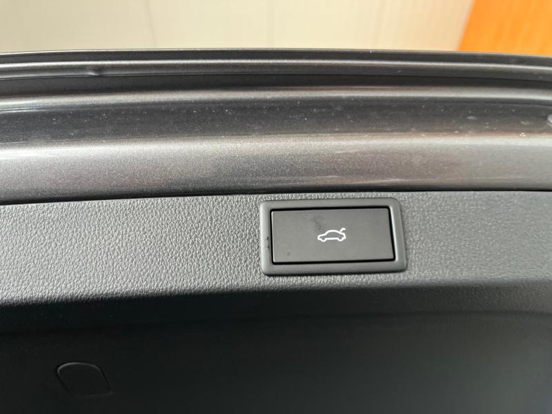 Škoda Octavia Combi Selection TDI DSG