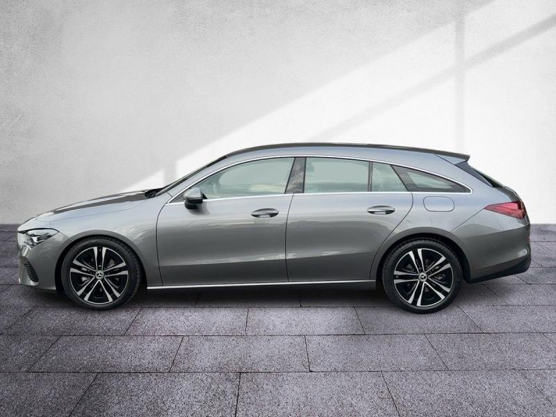 MERCEDES-BENZ CLA 180 Shooting Brake