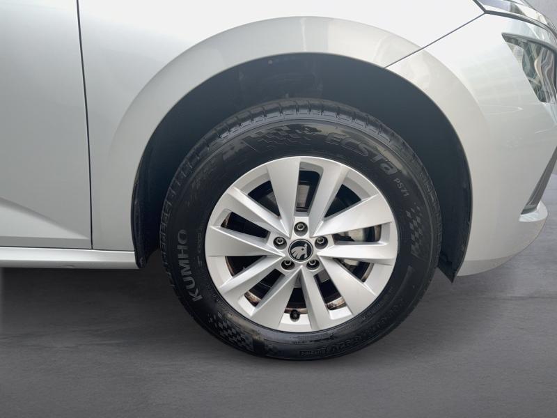 Škoda Kamiq Selection TSI DSG