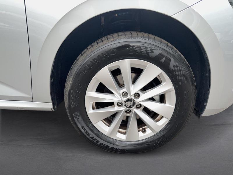 Škoda Kamiq Selection TSI DSG