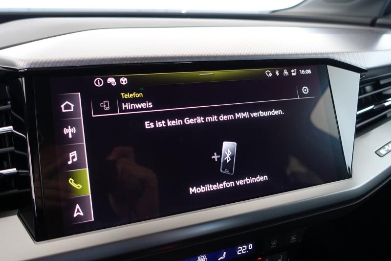 Audi Q4 45 e-tron quattro business