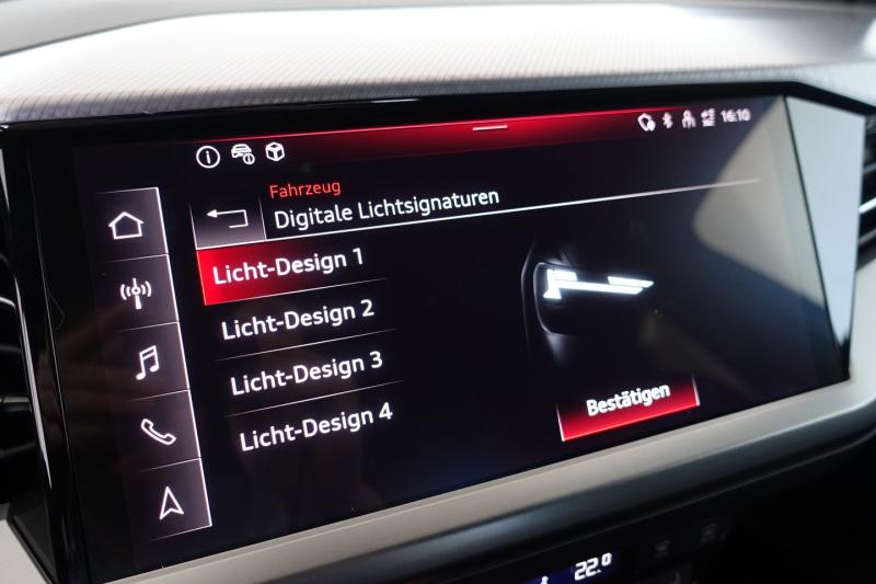 Audi Q4 45 e-tron quattro business